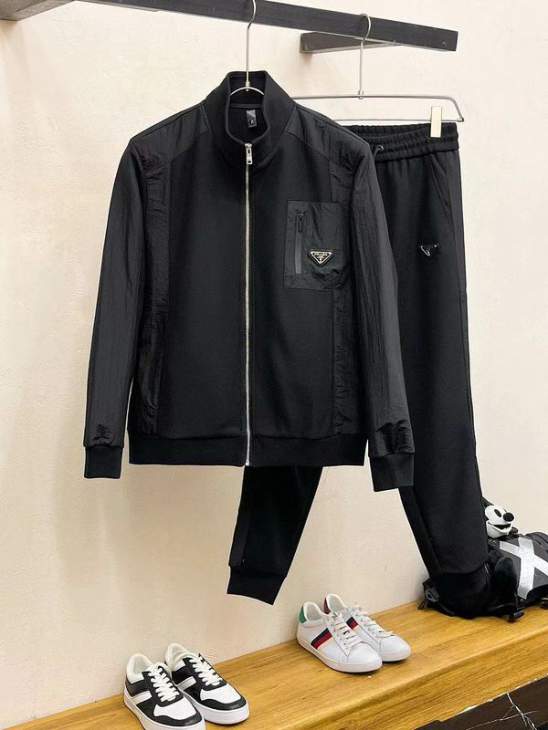 Picture of Prada Sweater Suits _SKUPradaM-3XLkdtr1842040